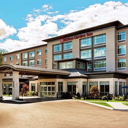 Hilton Garden Inn Lenox Питсфийлд Екстериор снимка