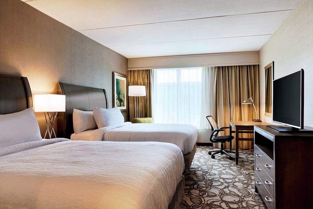 Hilton Garden Inn Lenox Питсфийлд Екстериор снимка