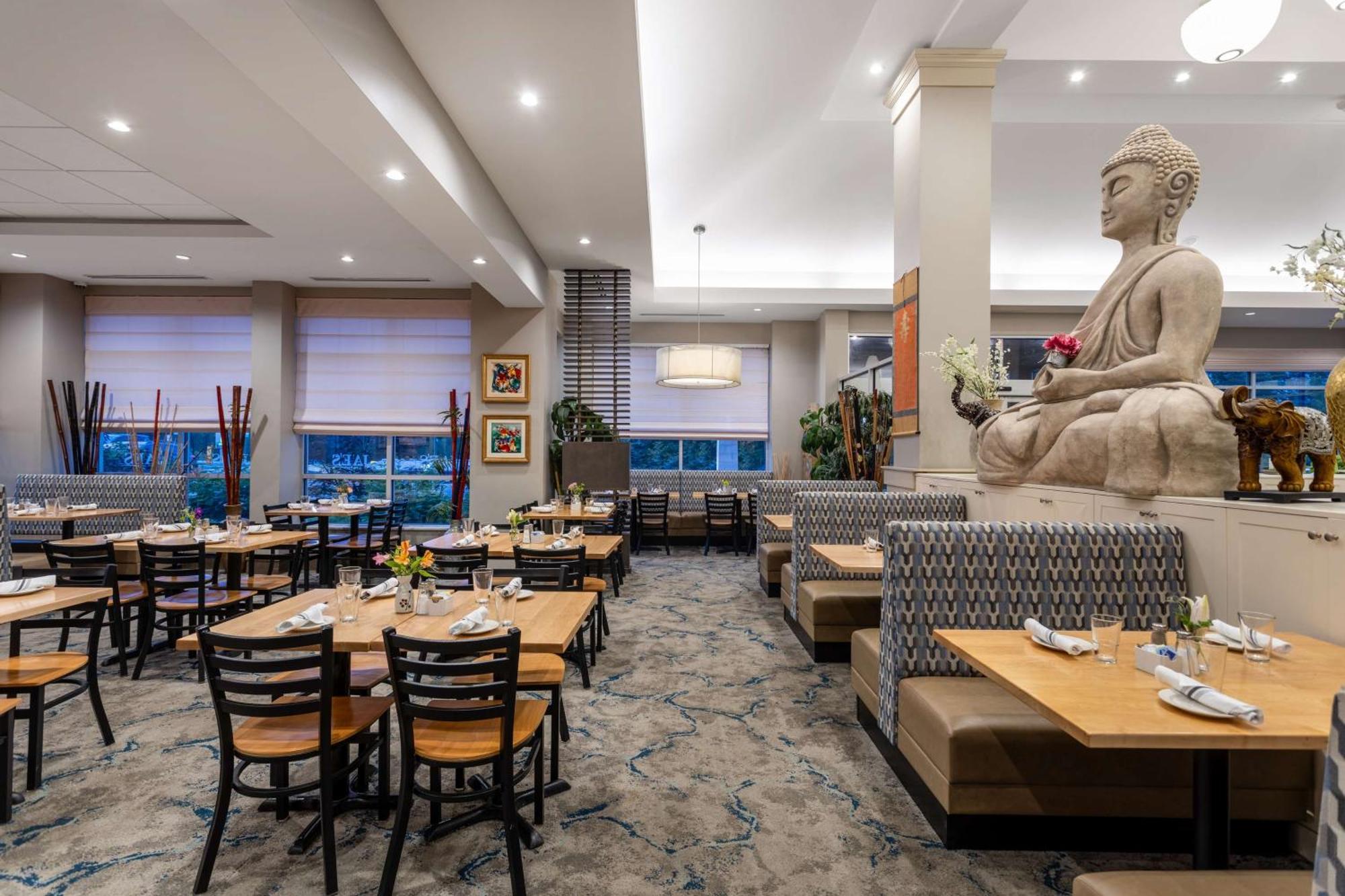 Hilton Garden Inn Lenox Питсфийлд Екстериор снимка