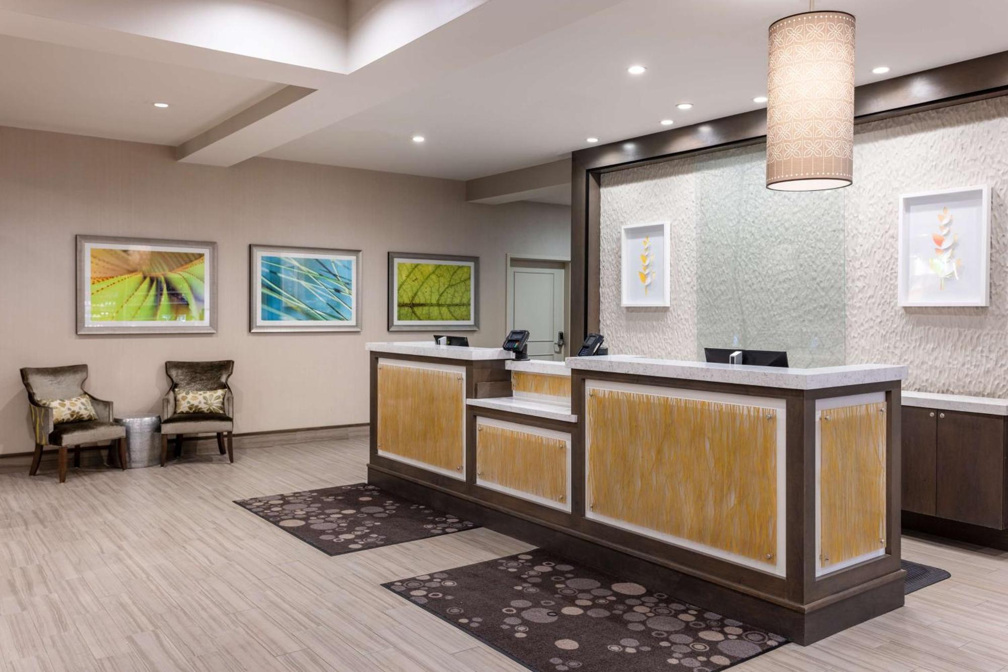 Hilton Garden Inn Lenox Питсфийлд Екстериор снимка